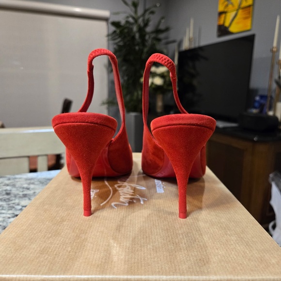 NEW Christian Louboutin Clare Sling 80mm Size 39 in Fiery Red Suede - Picture 8 of 13